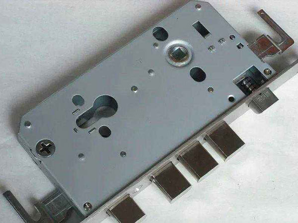 大庆24小时上门开锁公司